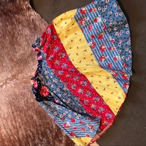 Multi patterned skirt